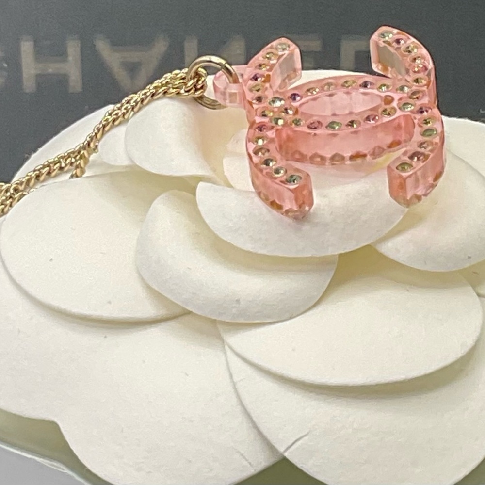 CHANEL Gold Bracelet with Pink and Rhinestone CC Charm - Picture 7 of 9